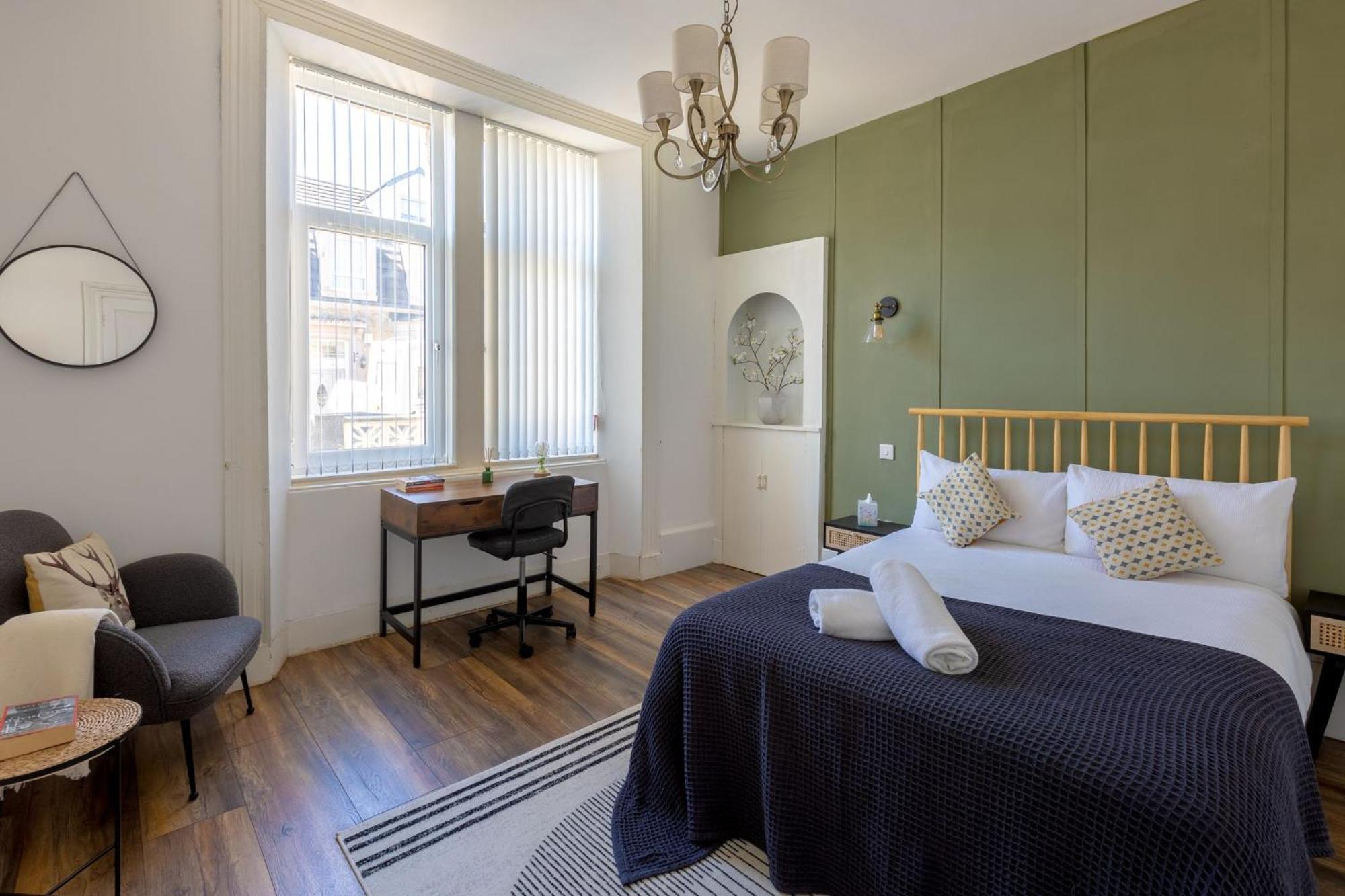 Spacious 3 Bedroom Home In Glasgow - Free Parking Exterior foto